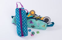 Load image into Gallery viewer, Quick Zip Cases, Patterns by Annie