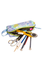Load image into Gallery viewer, Quick Zip Cases, Patterns by Annie