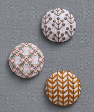 Load image into Gallery viewer, LECIEN COSMO Jizashi Counted Stitch Covered Buttons Sewing Kit, No. 2302 Nordic design (Copy)