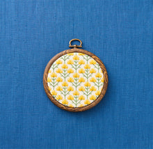 Load image into Gallery viewer, LECIEN COSMO Jizashi Counted Stitch Petite Frame Decoration Sewing Kit, No. 2321 Mimosa