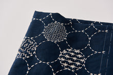 Load image into Gallery viewer, LECIEN COSMO Hidamari Smocking and Sashiko Diagonal Dotted Grid Template, Select Size (4 sizes available)