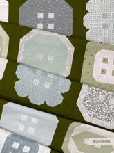 Load image into Gallery viewer, Buttoned Up Quilt Pattern, by Pen + Paper Patterns