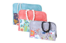Load image into Gallery viewer, Cosmetics Clutches, Patterns by Annie