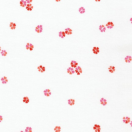 Wishwell Cheery Blossom, Petite Flowers Vanilla, per half-yard